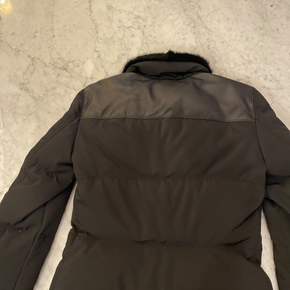 Valentino insulated jacket with fur collar - Size 2 - Picture 9 of 14